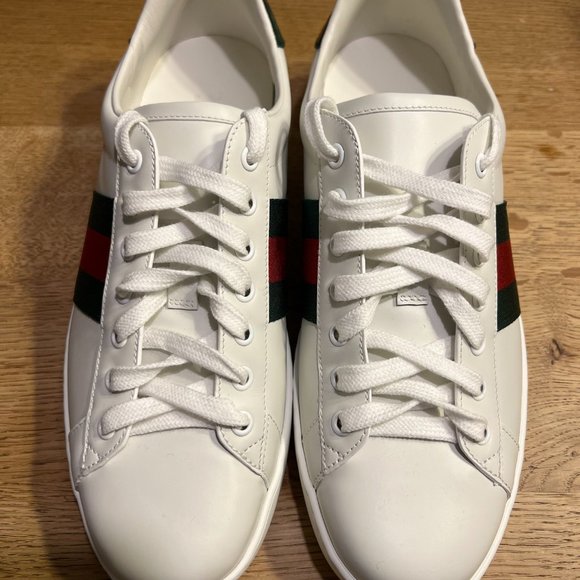 Gucci Authentic Ace Leather Sneaker Purchased From Saks Brand New Perfec… main image 13